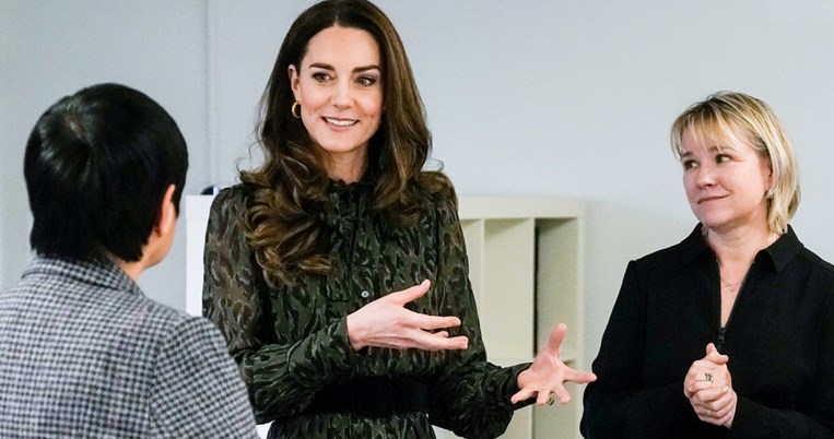 Η εμφάνιση της Κέιτ Μίντλετον με το φόρεμα που «εξαφανίστηκε» μέσα σε λίγες ώρες