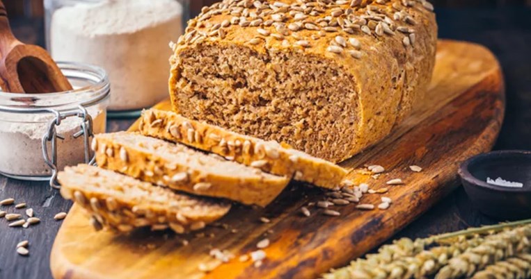 Ποιο ψωμί να προτιμήσεις αν κάνεις υγιεινή διατροφή;
