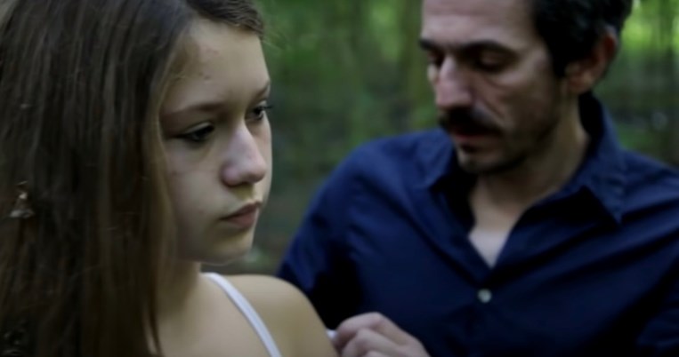 Το συγκλονιστικό βίντεο του Ευρωπαϊκού Συμβουλίου για τη σεξουαλική κακοποίηση των παιδιών