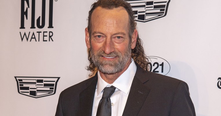 O Tρόι Κότσουρ έγραψε ιστορία ως ο πρώτος κωφός υποψήφιος για Όσκαρ B' Αντρικού Ρόλου