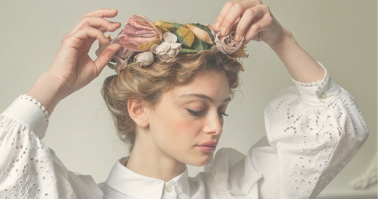The Greek Designers Store | Πώς θα φορέσετε το πάντα επίκαιρο λευκό πουκάμισο