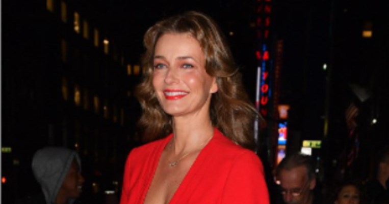 Paulina Porizkova | Το Instagram διέγραψε ανάρτησή της για την Ουκρανία