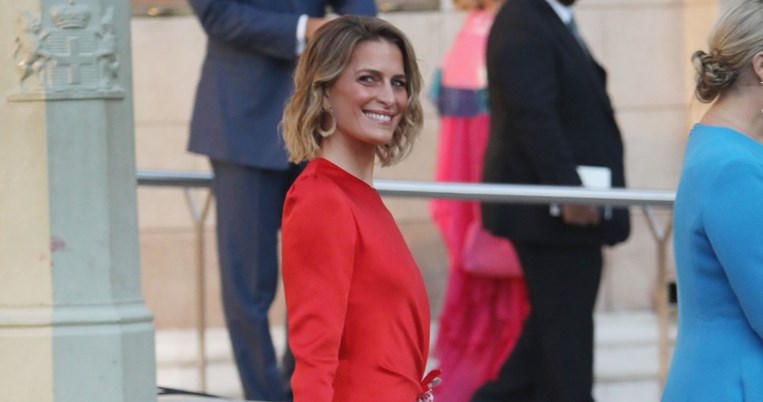 Τατιάνα Μπλάτνικ - πρώτη τηλεοπτική συνέντευξη: Η ζωή στην Ελλάδα & η αυτοκτονία του πατέρα