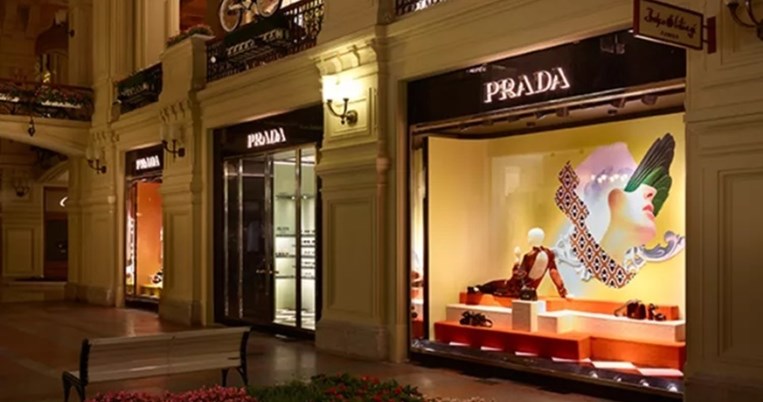 Prada και Puma κλείνουν τα καταστήματά τους στη Ρωσία