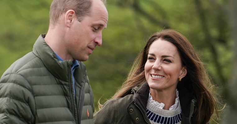 Πρίγκιπας Ουίλιαμ-Κέιτ: Το βίντεο που τους δείχνει να χορεύουν με τους ντόπιους κάτοικους στο Μπελίζ