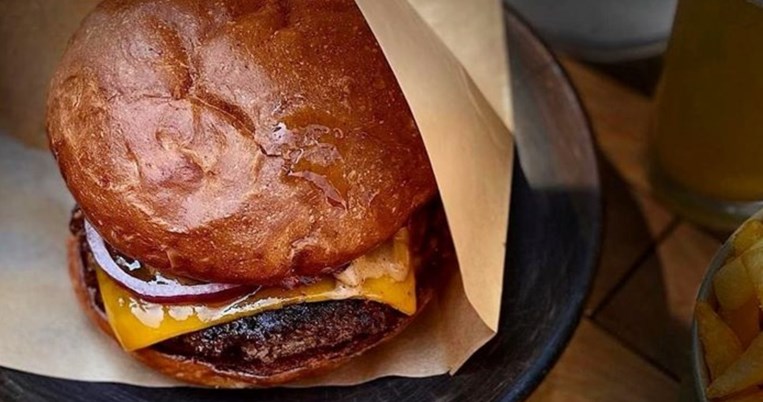 Θα έπαιρνες ποτέ burger σε ένα high-end εστιατόριο;