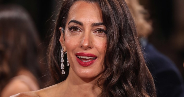 Η Amal Clooney επικεφαλής της νομικής ομάδας για τη δίωξη της Ρωσίας για εγκλήματα πολέμου