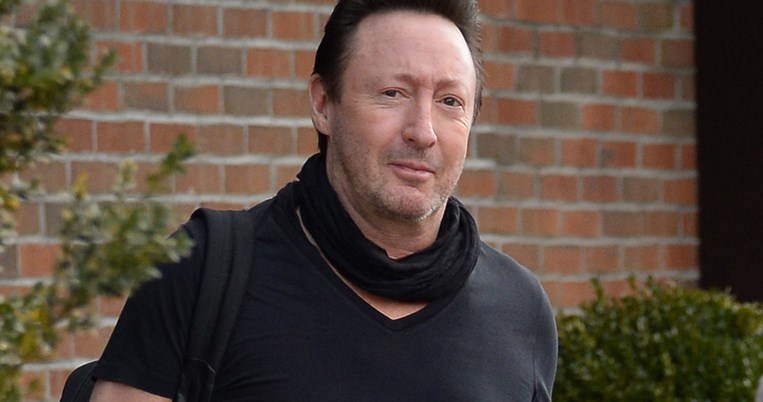 ΙMAGINE: Ο Τζούλιαν Λένον ερμηνεύει το τραγούδι του πατέρα του