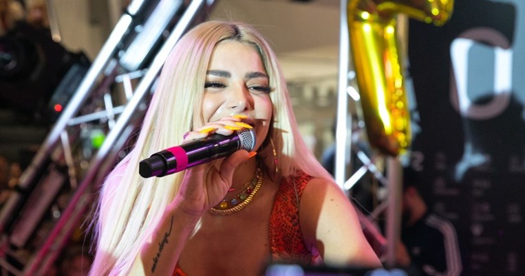 One Salonica Outlet Mall | Kλείνει 7 χρόνια και το γιορτάζει