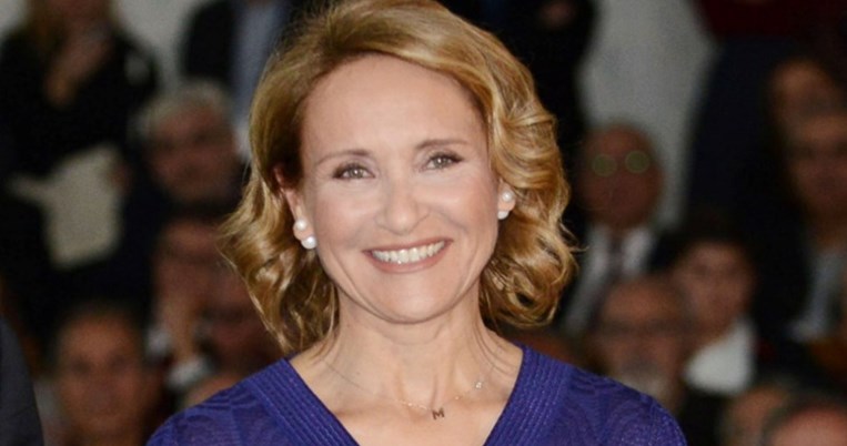 Η Μάρα Ζαχαρέα με ανοιξιάτικο casual look που μπορείς να αντιγράψεις 