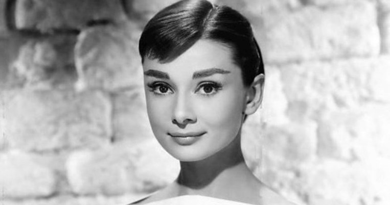 Η  Όντρεϊ Χέπμπορν και η εγκατάλειψη που την  στιγμάτισε