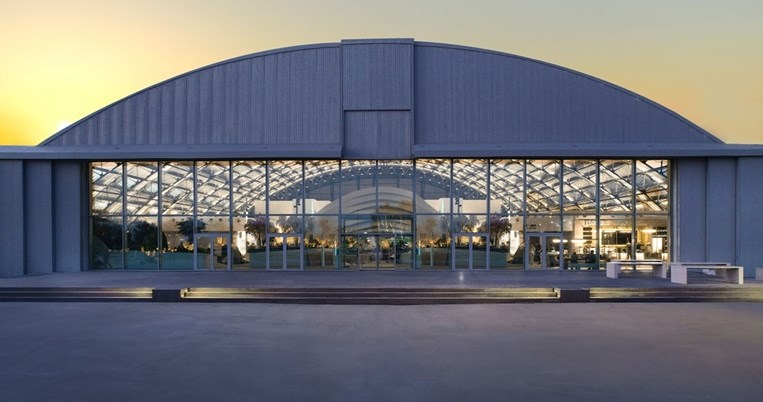 The Ellinikon Experience Centre: Το πιο εντυπωσιακό κέντρο επισκεπτών μόλις άνοιξε στο Ελληνικό