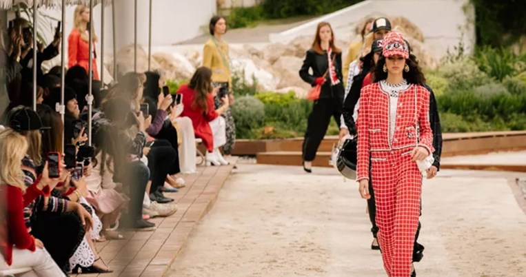 Chanel Cruise 2022/23 | Η συλλογή που μετουσιώνει άριστα το πνεύμα του Μονακό
