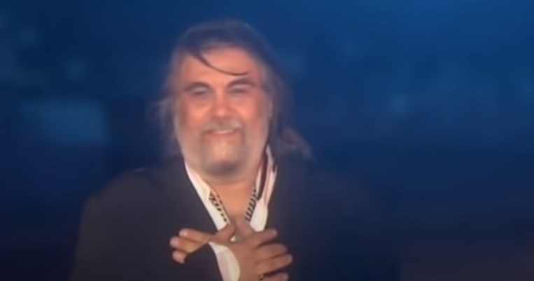 Το αποχαιρετιστήριο μήνυμα του Έλον Μάσκ στον σπουδαίο μουσικοσυνθέτη Βαγγέλη Παπαθανασίου