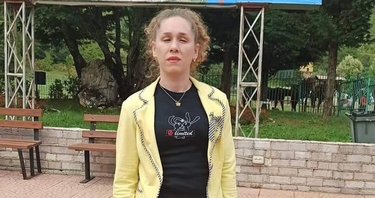 τζουλιανα_μπουση