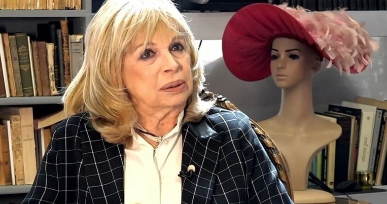 αννα_φονσου