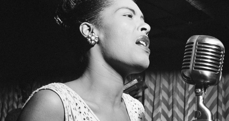 μπιλι_χολιντει