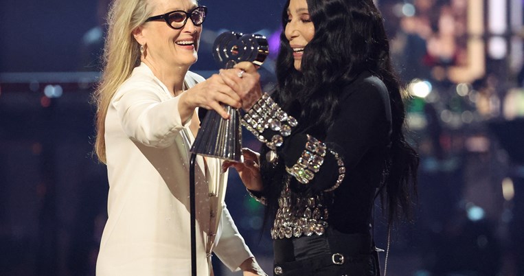 Σερ, Μέριλ Στριπ