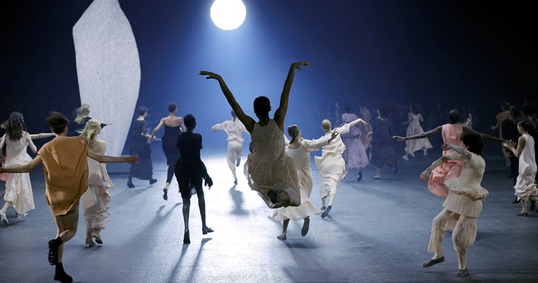 Issey Miyake, Paris 2022
