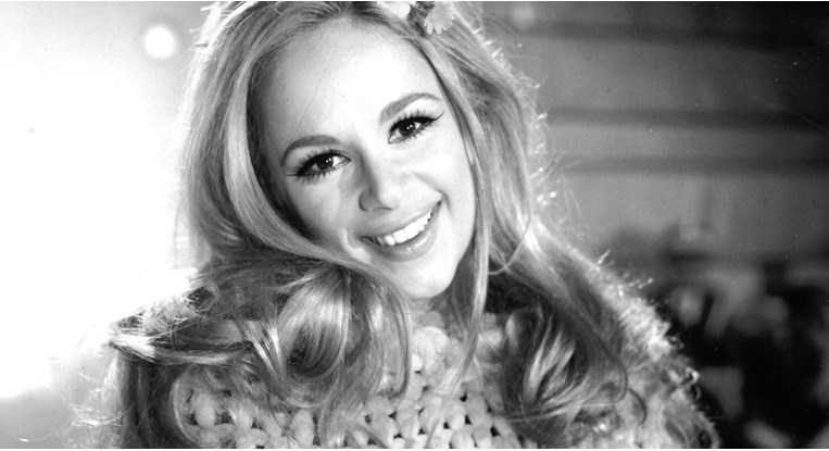 Αλίκη Βουγιουκλάκη