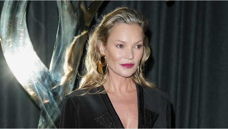 Yves Saint Laurent, Κέιτ Μος