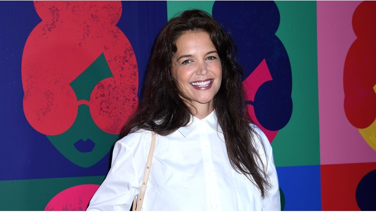 Κέιτι Χολμς