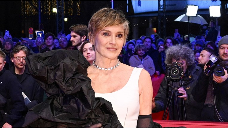 Σάρον Στόουν