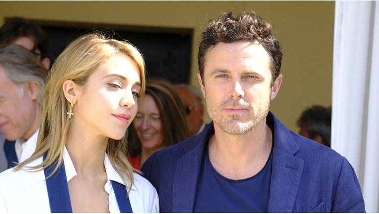 Κέισι Άφλεκ, σύντροφος