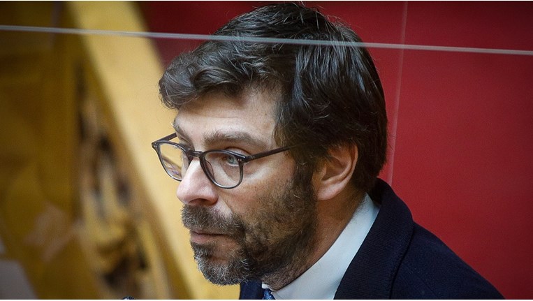 Γιατρομανωλάκης