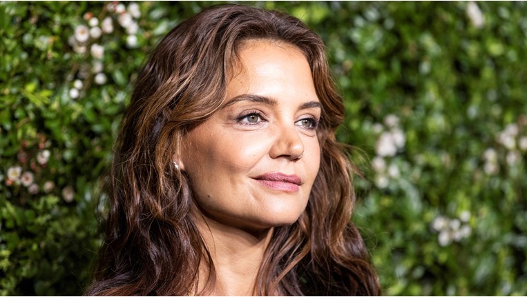 Κέιτι Χολμς