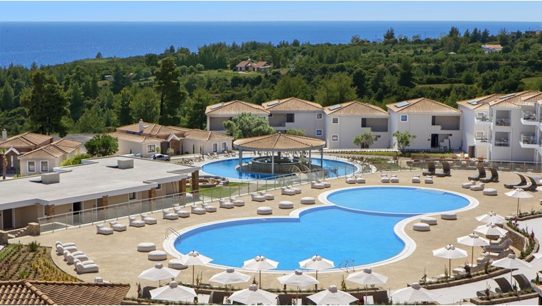 Ajul Luxury Hotel & Spa Resort