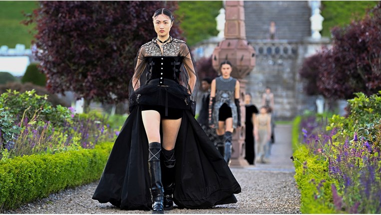 Dior, Cruise 2025, Σκωτία