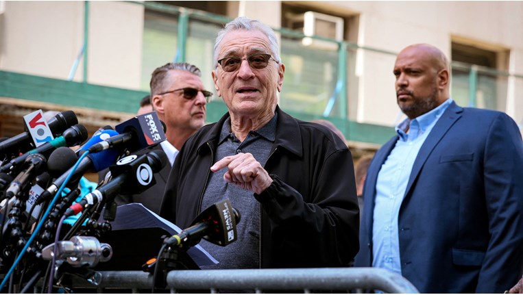 Ρόμπερτ Ντε Νίρο για Ντόναλντ Τραμπ: «Είναι ένας κλόουν, ένας δικτάτορας»