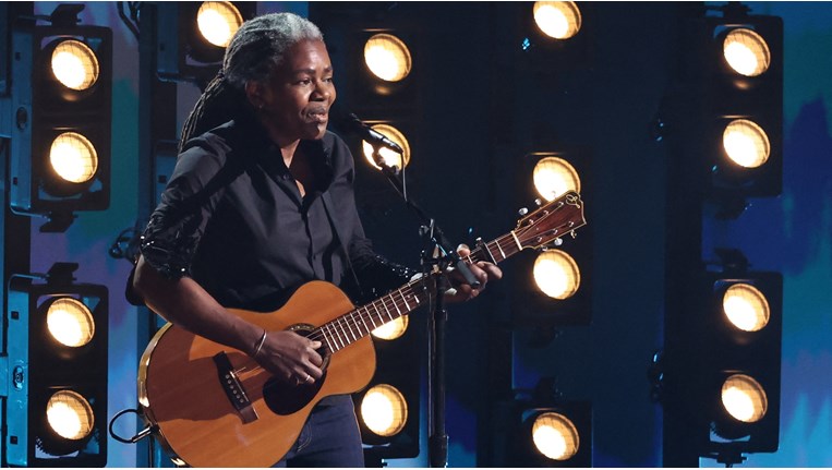 Grammy 2024, Τρέισι Τσάπμαν