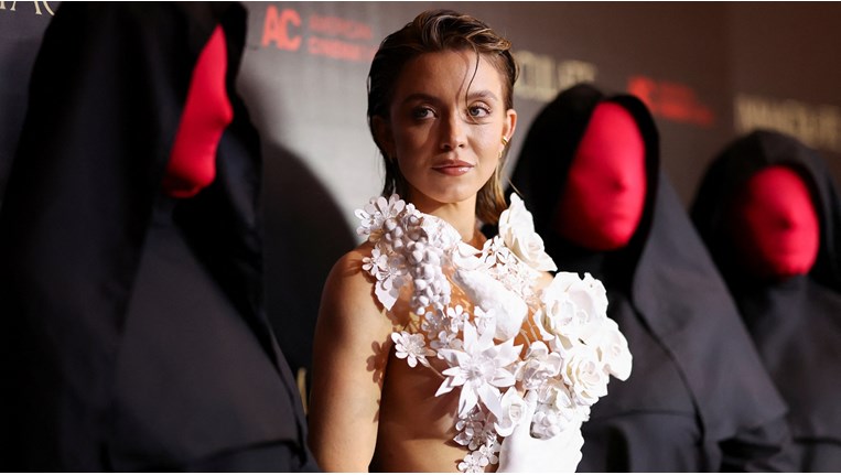 Sydney Sweeney τοπ