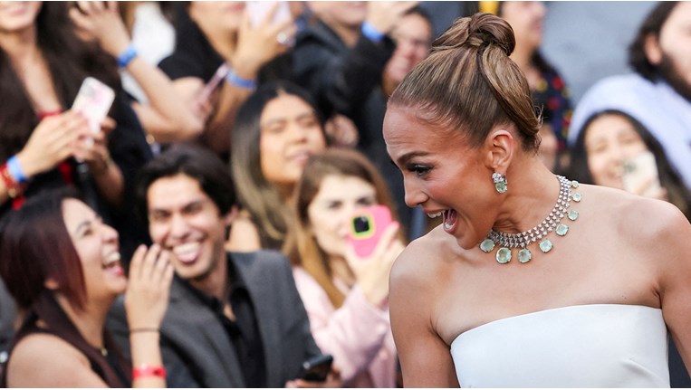 Τζένιφερ Λόπεζ, Atlas Premiere