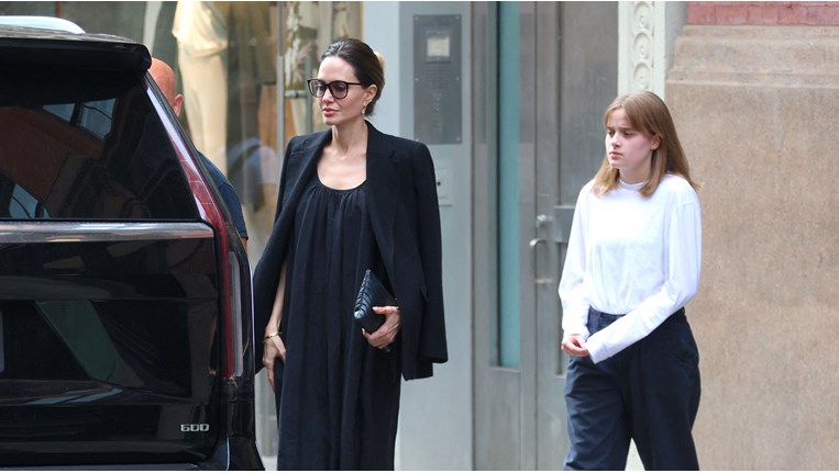 Αντζελίνα Τζολί και Βίβιαν κόρη