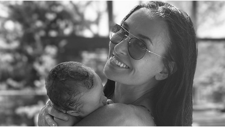 Ντέμι Μουρ και εγγονή