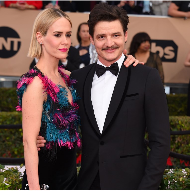 Σάρα Πόλσον, Πέδρο Πασκάλ