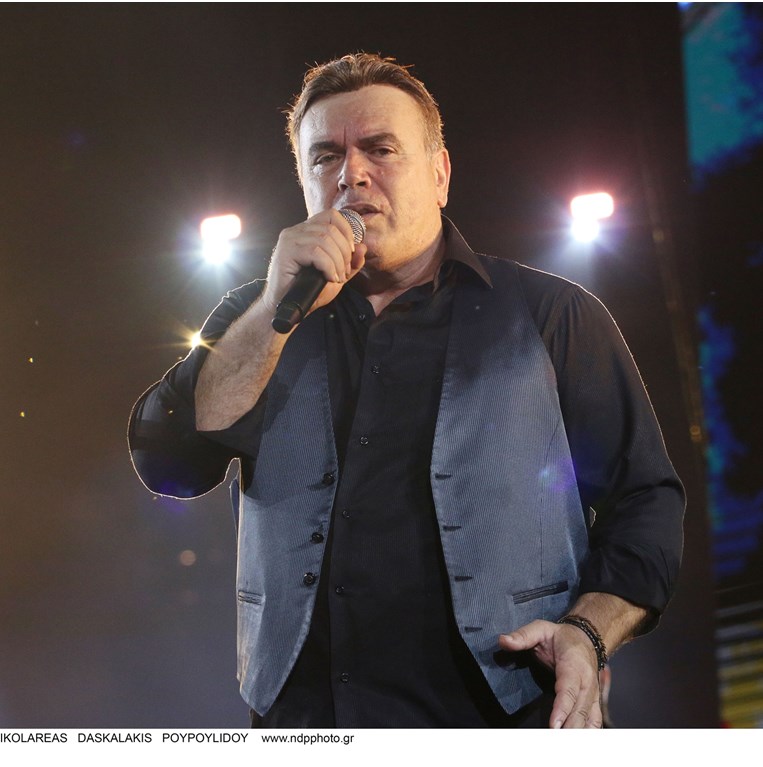 Μανώλης Λιδάκης