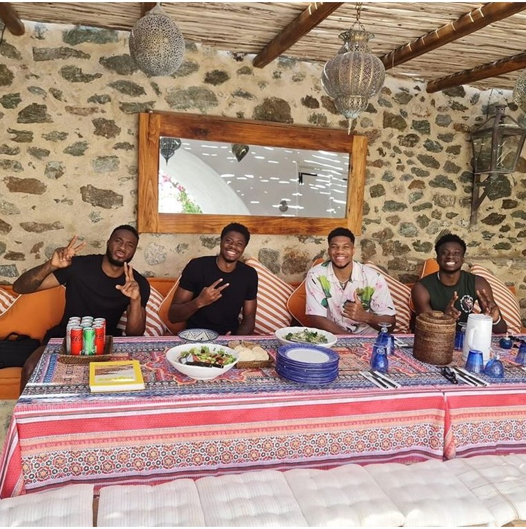 Αντετοκούνμπο