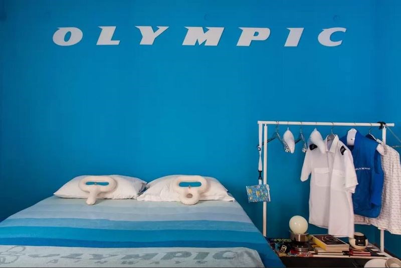 Το πιο απίθανο ρετρό διαμέρισμα με διακόσμηση των Ολυμπιακών Αερογραμμών βρίσκεται στην Αθήνα