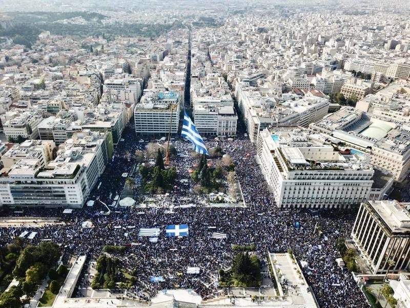 Η Ελληνίδα φωτογράφος που έβγαλε τις πιο εκπληκτικές φωτογραφίες του συλλαλητηρίου