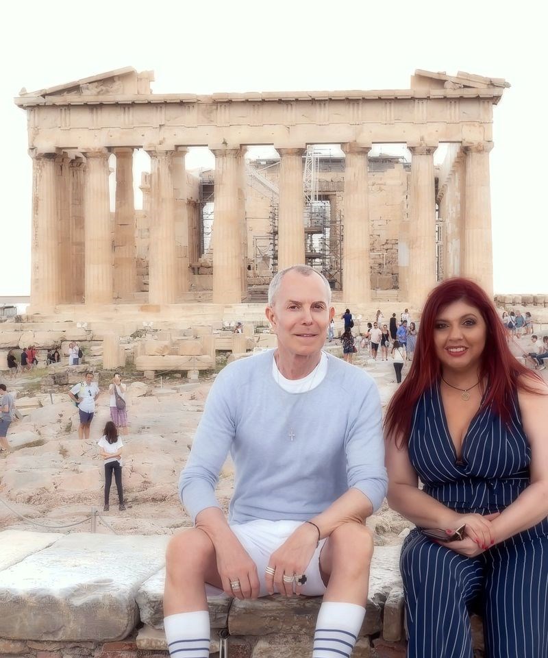Μιλήσαμε με την Ελληνίδα που κάλεσε την Chantal Thomass και τον Jean Claude Jitrois στην Αθήνα  