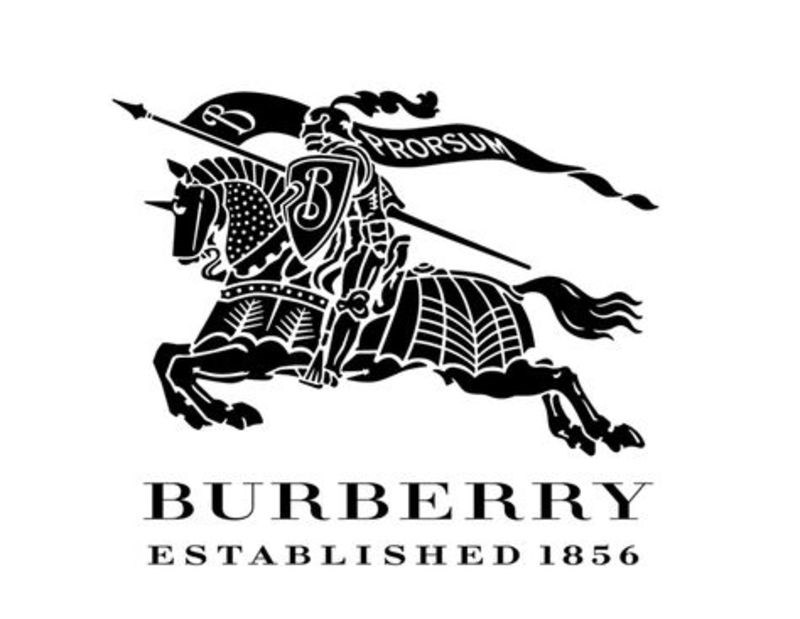 Μεγάλη αλλαγή: Με νέο logo μετά από 20 χρόνια η Burberry στην εβδομάδα μόδας του Λονδίνου 