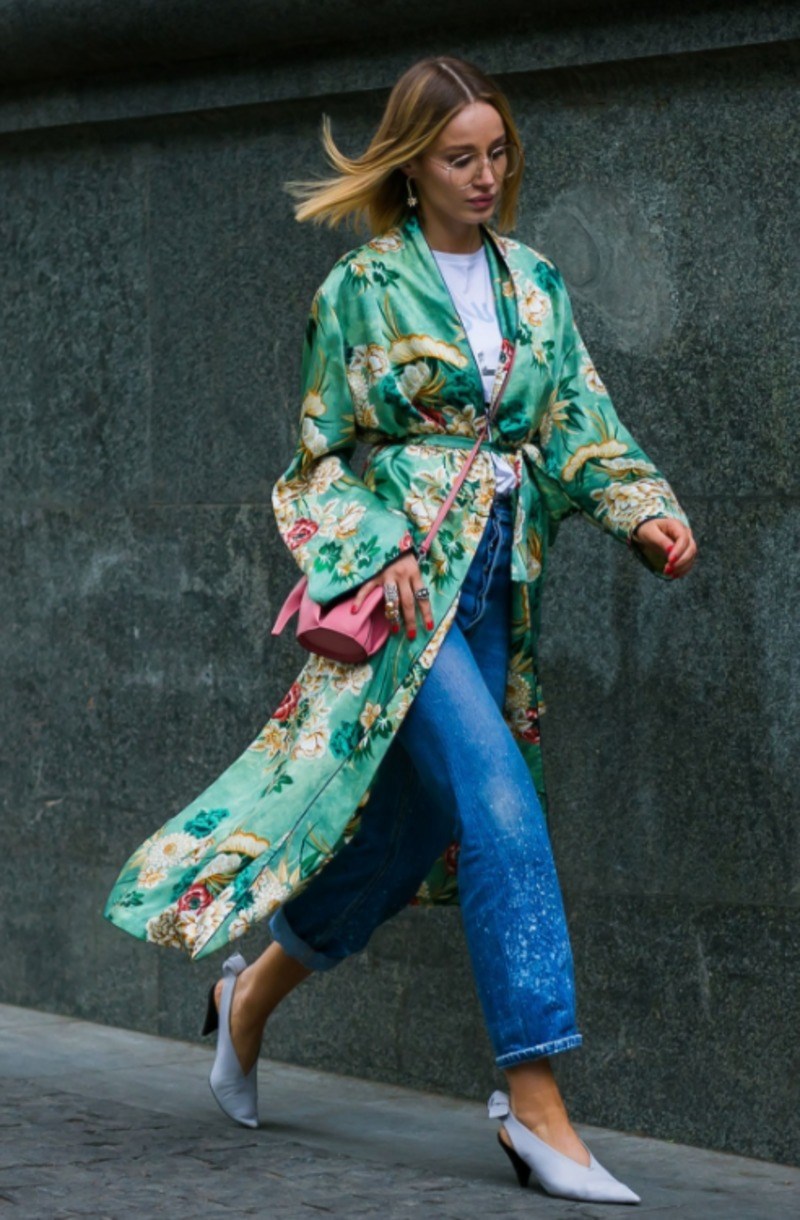10 τρόποι να φορέσεις σωστά το κιμονό για να μη μοιάζει με ρόμπα