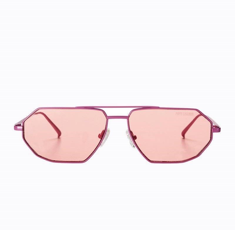 Τα 4 ζευγάρια γυαλιά ηλίου που αν δεν φορέσεις φέτος το καλοκαίρι δεν θα φορέσεις ποτέ