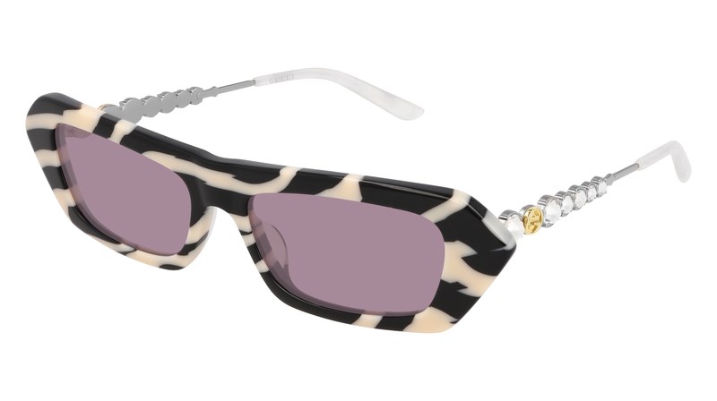 Εκκεντρικά και στιλάτα, φέτος ο οίκος Gucci «βλέπει» τα γυαλιά ηλίου αλλιώς
