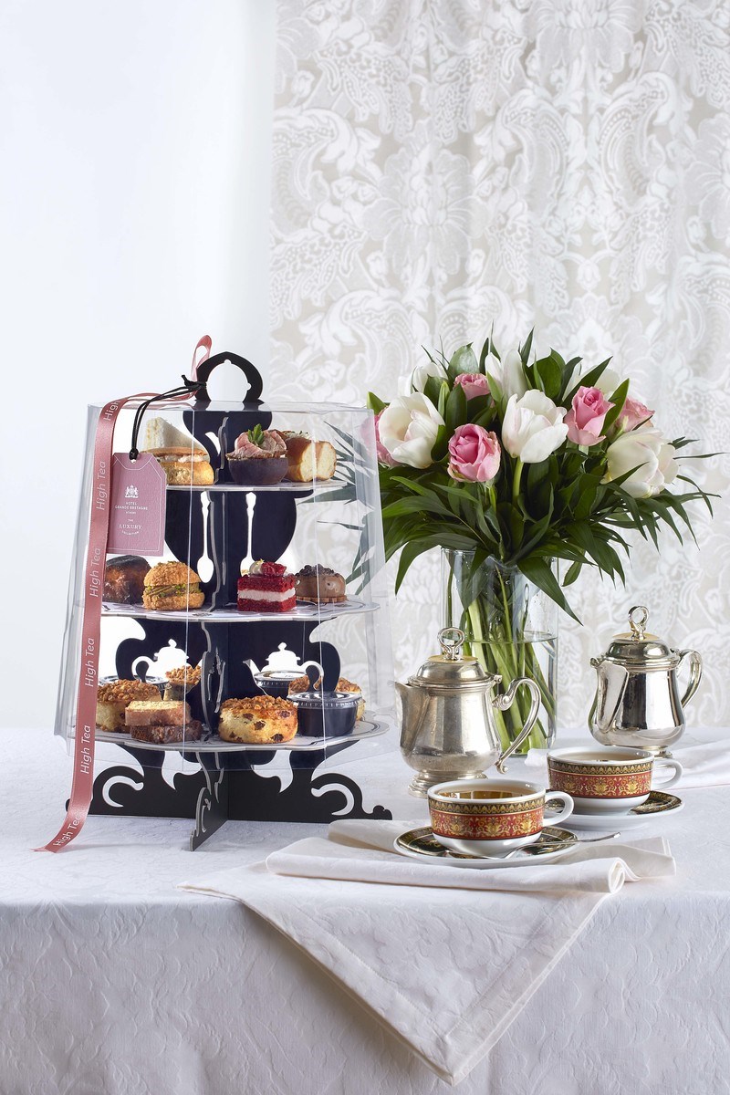 Το διάσημο απογευματινό τσάι του ξενοδοχείου Μεγάλη Βρεταννία έρχεται στο σπίτι σας