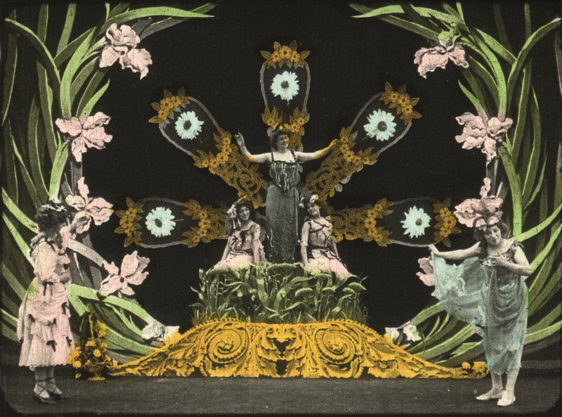 Οι «ξεχασμένες» γυναίκες που ζωγράφισαν καρέ-καρέ τις πρώτες έγχρωμες ταινίες του παγκόσμιου σινεμά